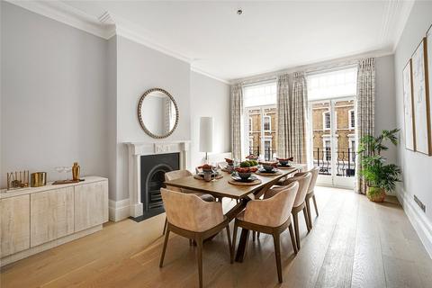4 bedroom apartment to rent, Gloucester Road, South Kensington, London, SW7