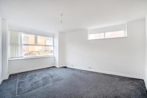 undefined, Earley,  Berkshire,  RG6