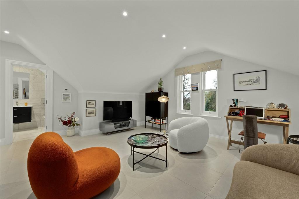 Principal Bedroom