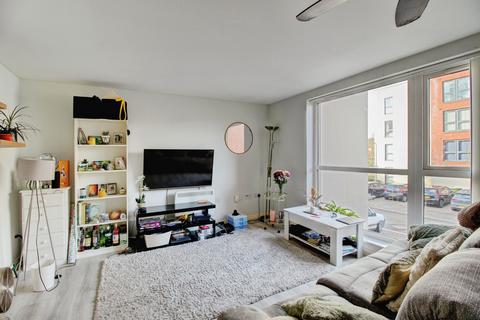 2 bedroom flat to rent, Paxton Drive, Bristol BS3