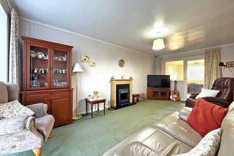 3 bedroom semi-detached house for sale, Avondale Drive, Severn Meadows, Shrewsbury