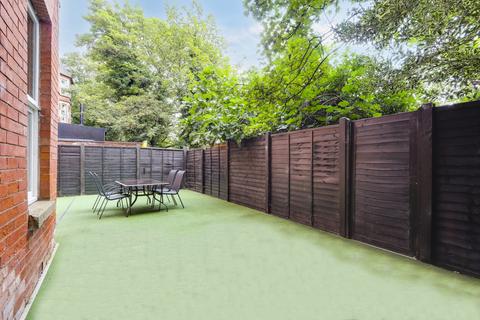 4 bedroom apartment to rent, Apartment 1, Westcliffe Court, 45-47 Lenton Road, The Park, Nottingham