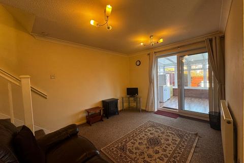 2 bedroom end of terrace house for sale, Furness Grove, Stafford, Staffordshire, ST17