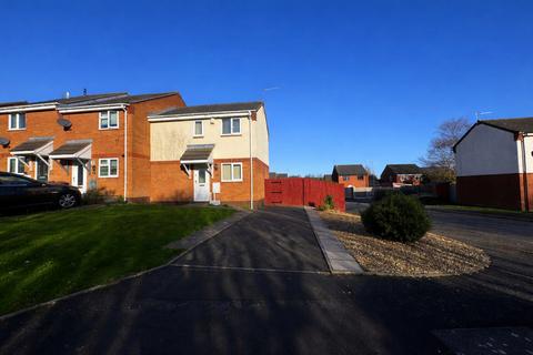 Furness Grove, Stafford, Staffordshire, ST17