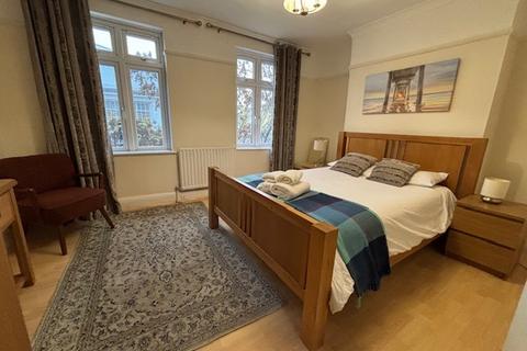 London NW1