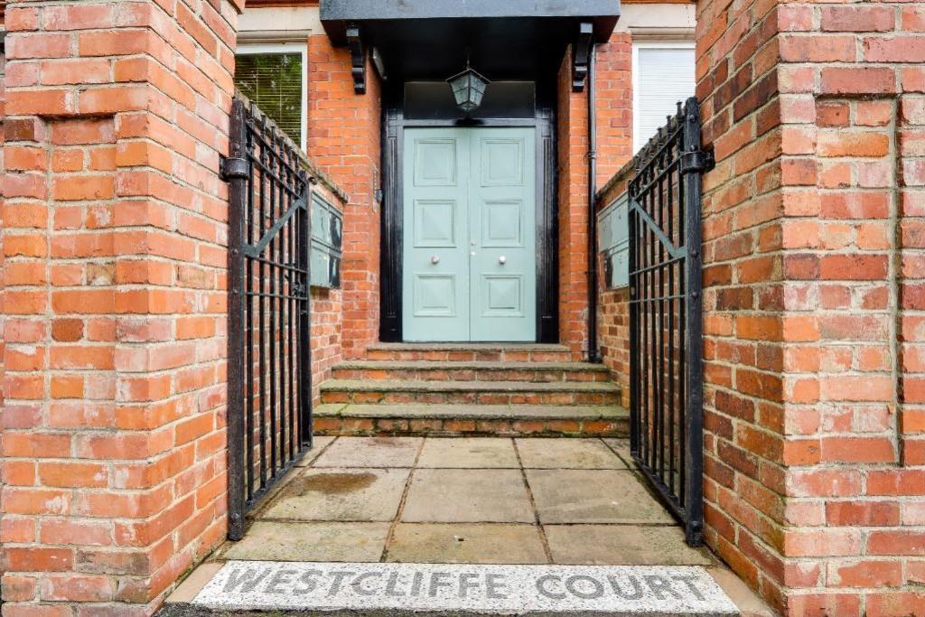 Flat 5 westcliffe  (16)