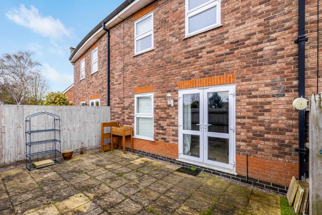 17 Abbots Crescent (Spalding)-12