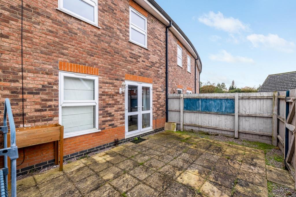 17 Abbots Crescent (Spalding)-13