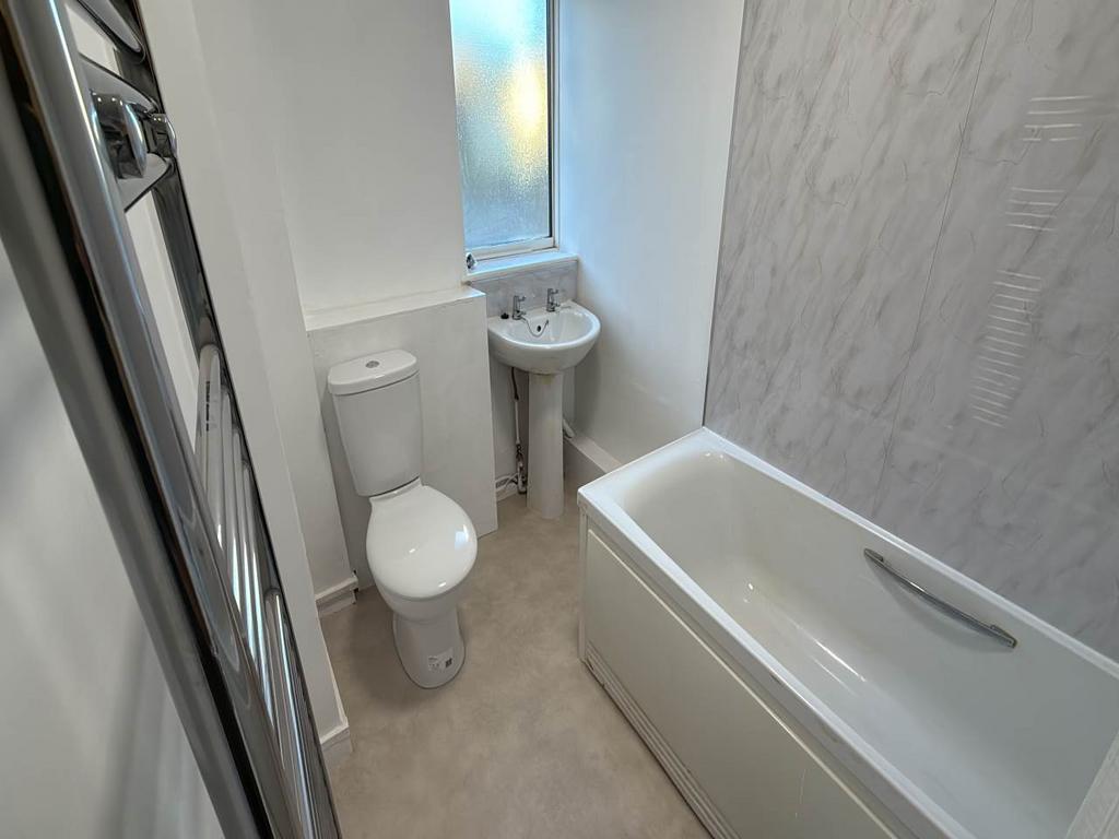 Family bathroom