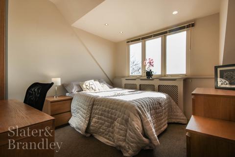4 bedroom apartment to rent, Apartment 7, Westcliffe Court, 45-47 Lenton Road, The Park, Nottingham, Nottinghamshire, NG7