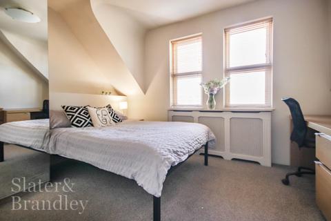 4 bedroom apartment to rent, Apartment 7, Westcliffe Court, 45-47 Lenton Road, The Park, Nottingham, Nottinghamshire, NG7