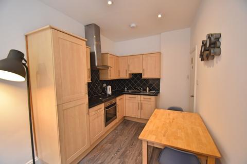 2 bedroom maisonette to rent, Grimsby Street, Shoreditch, E2