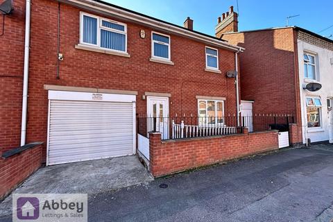 5 bedroom terraced house to rent, Newington Street, Leicester, LE4
