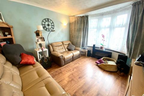 undefined, Middleton Avenue, London