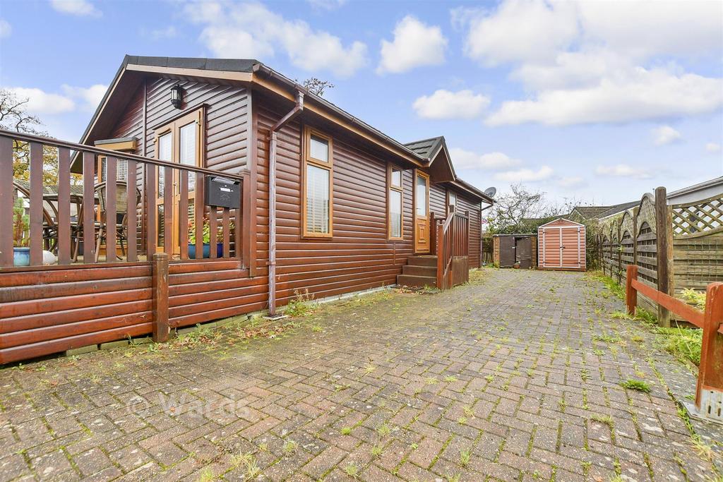 Driveway/Parking