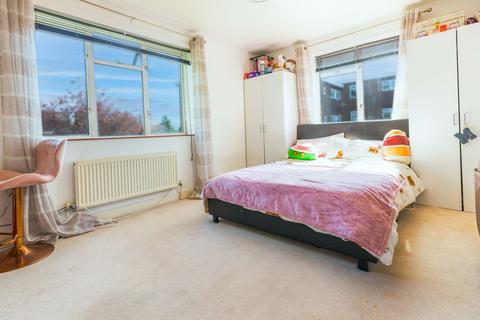 undefined, Waterside, Evesham, WR11