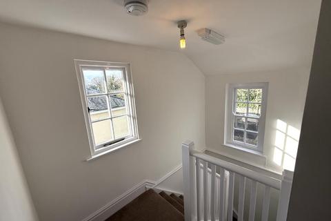 1 bedroom flat to rent, Woodlane, Falmouth