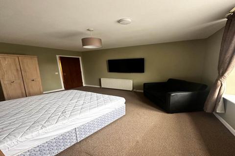 undefined, Hilltown, Dundee,