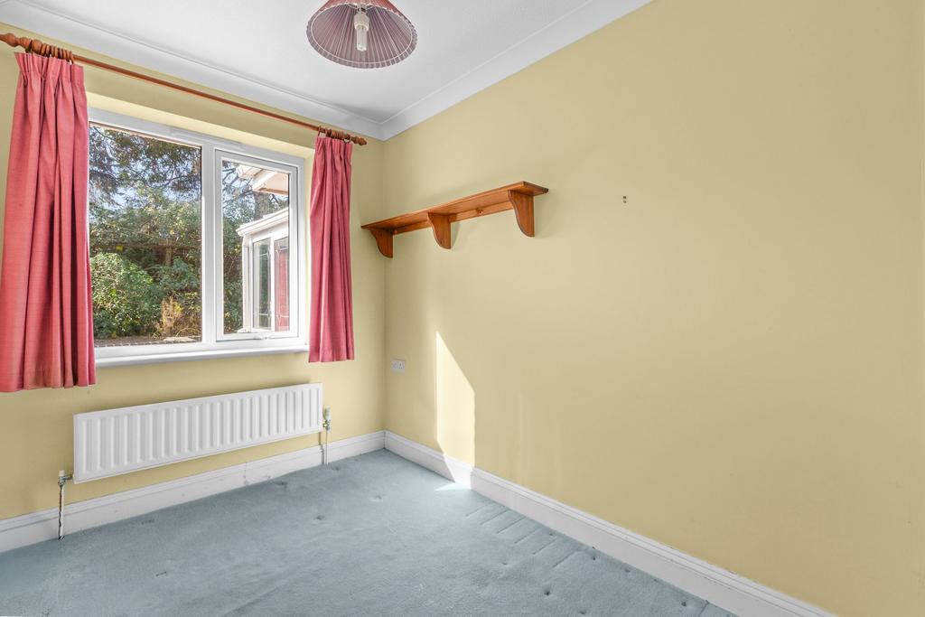 2nd Bedroom