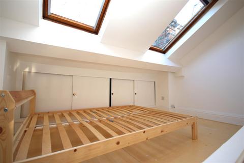 1 bedroom flat to rent, Sotheby Road, London N5
