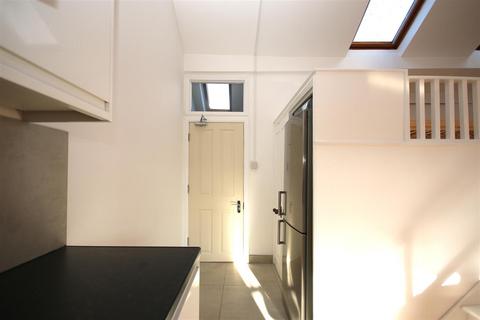 1 bedroom flat to rent, Sotheby Road, London N5
