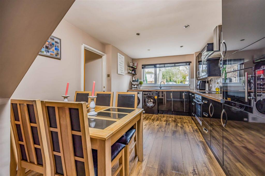 57 Zeus Lane, Waterlooville-Small-Portico Marketing