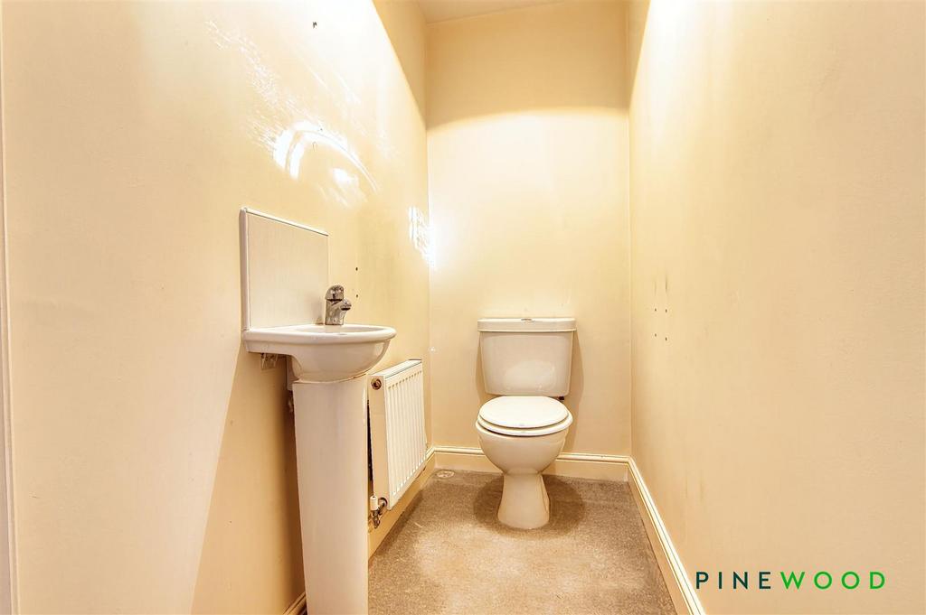 Ground floor wc