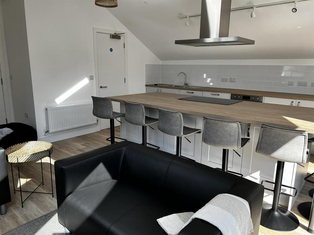 Open plan living (2).JPEG