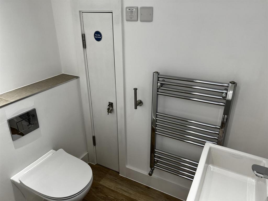 Sep cloakroom.JPEG