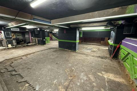 Retail property (high street) to rent, 113-115 Seaside Rd Eastbourne BN21 3PH