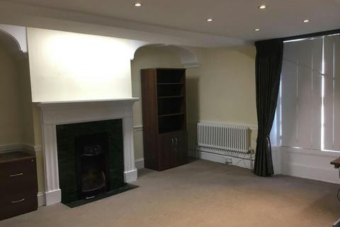 Office to rent, Market St Hailsham BN27 2AE