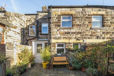 4 bedroom terraced house for sale, Grange Avenue, Harrogate, HG1