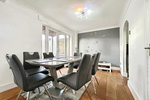 undefined, Underwood, Bracknell, Berkshire