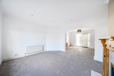undefined, Petersham Avenue, Byfleet, KT14
