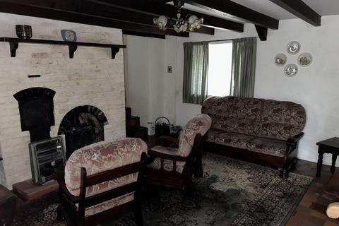 undefined, Y Bwthyn, Llwynygroes, Tregaron, Dyfed, SY25 6QF
