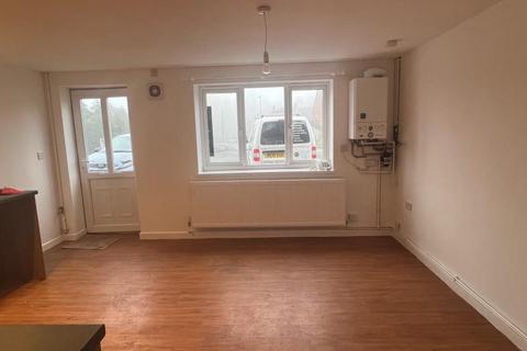 1 bedroom flat to rent, Mosclay Road, TF2 9EX