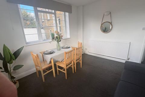 2 bedroom flat to rent, Shirland Road, Chesney Court Shirland Road, W9