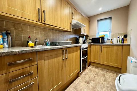 undefined, Spruce Avenue, Waterlooville, Hampshire, PO7 8HA