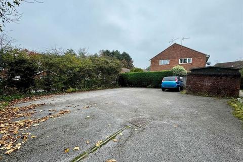 undefined, Spruce Avenue, Waterlooville, Hampshire, PO7 8HA