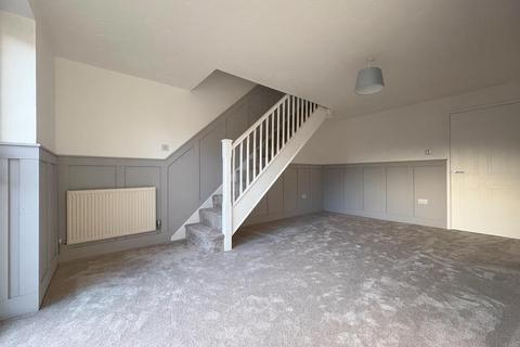 2 bedroom end of terrace house for sale, St. Philips Drive, Evesham