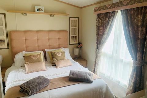 2 bedroom park home for sale, MIll Lane, Hawksworth Leeds