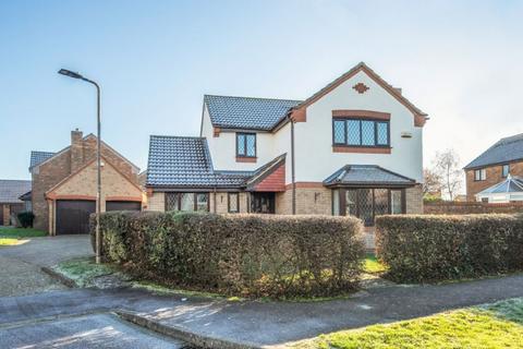 Lee Close, Bedford