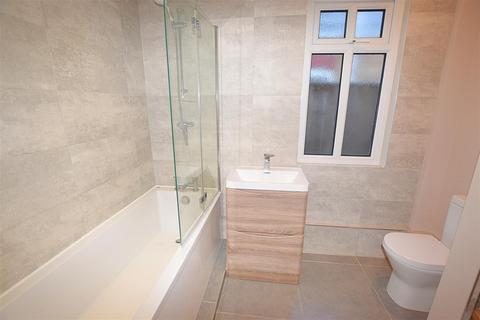 undefined, Laburnum Avenue, Grimsby DN37