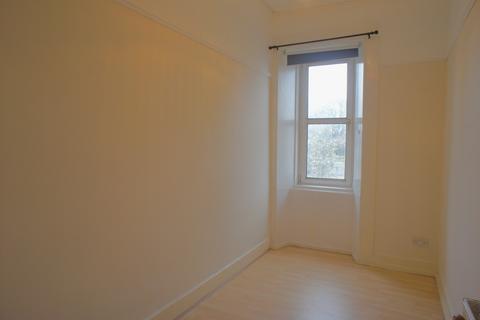 1 bedroom flat to rent, Castle Terrace, Dumbarton G82