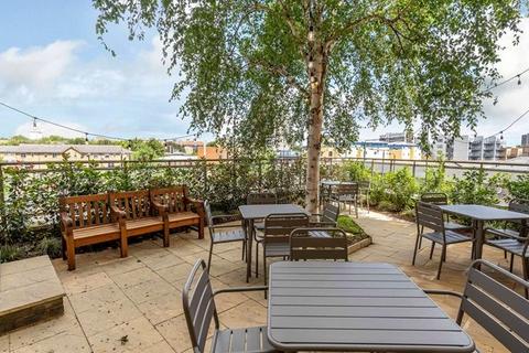 2 bedroom apartment to rent, Canary Wharf, London E14