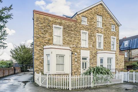 undefined, Royal Parade, Chislehurst, Kent, BR7