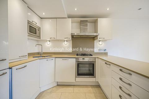 2 bedroom flat to rent, Royal Parade, Chislehurst, Kent, BR7