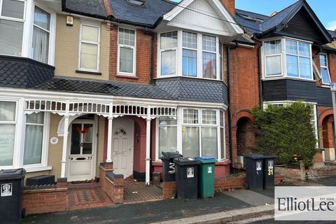 Granville Road, Watford WD18