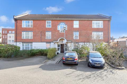 Mapeshill Place, Willesden Green, NW2