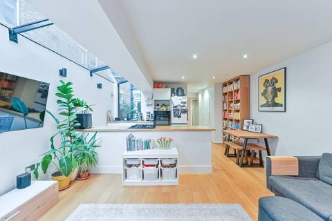 Southwell Road, Camberwell, London, SE5